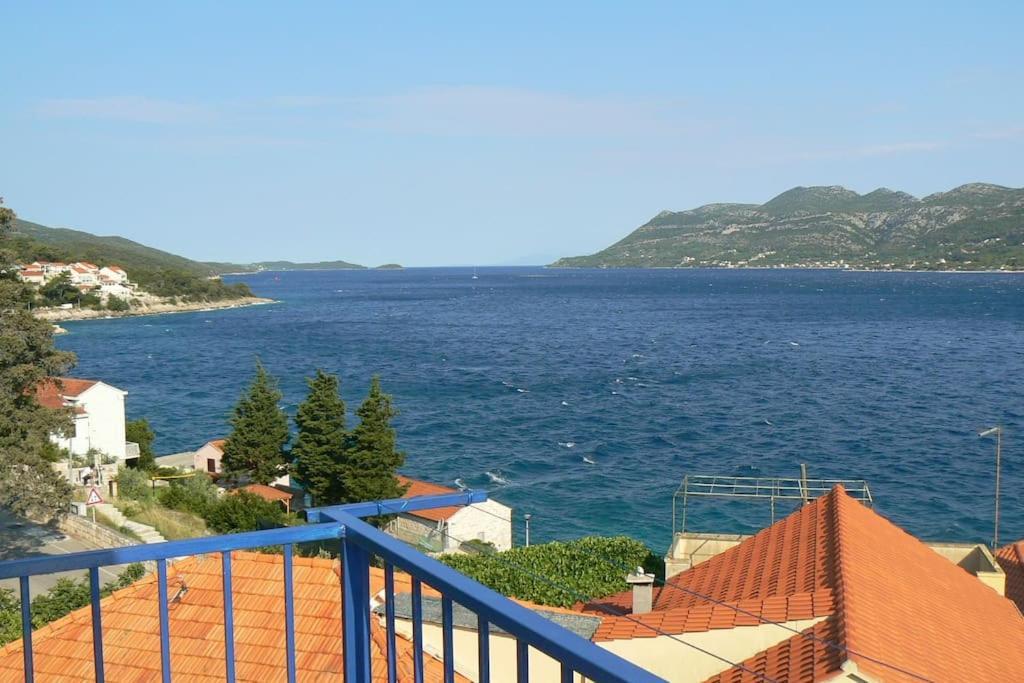 Smiley Apartment With A Million Dollar View 코츌라 외부 사진