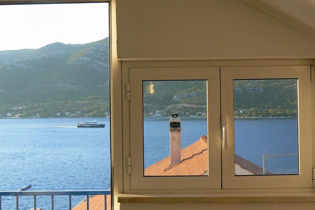 Smiley Apartment With A Million Dollar View 코츌라 외부 사진